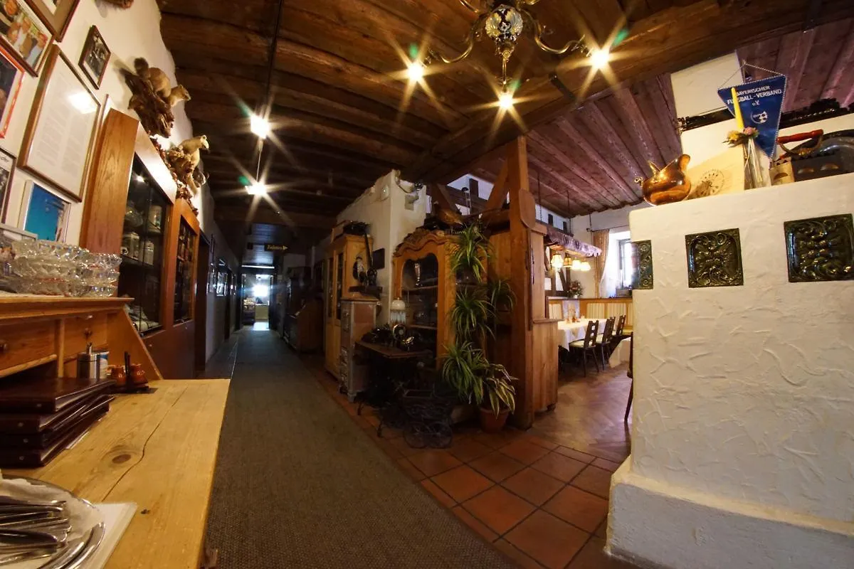Hotel Hotel-Landgasthof Schuster Greding